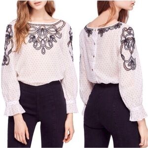 Free People Everything I Know Embroidered Peasant Blouse Top Boho Cotton Ivory L